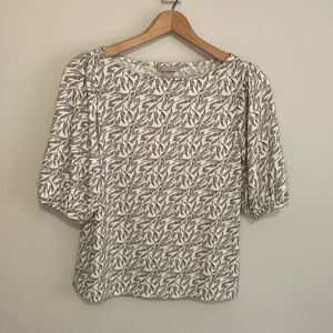 H&M Black and White Puffed Sleeve Boat neck top, Size small